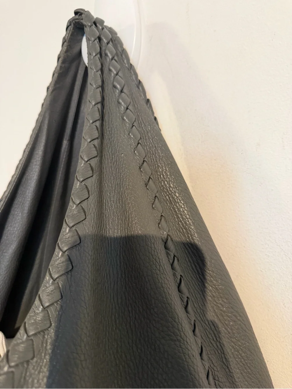 Bottega Veneta soft pebbled